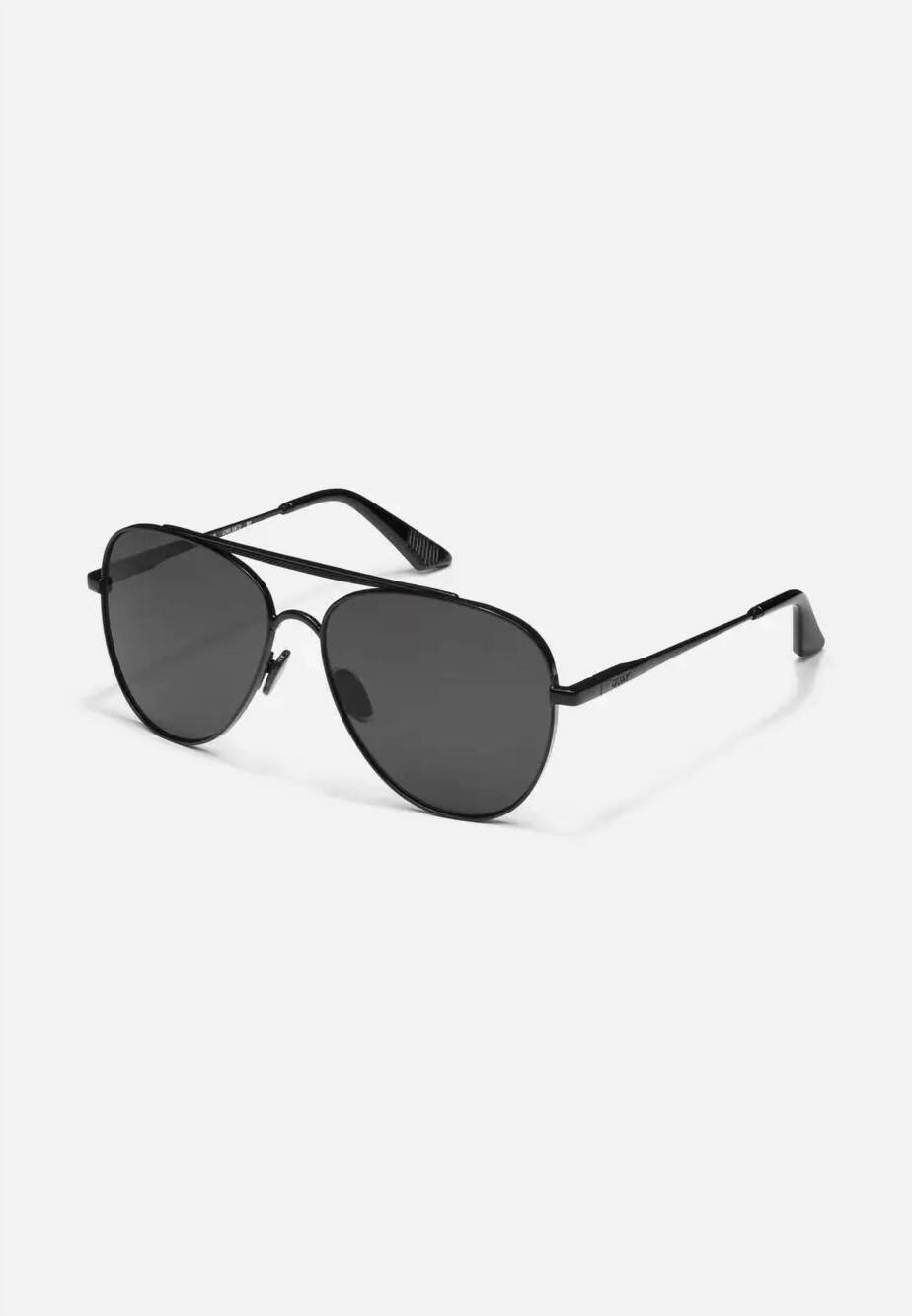 NEW QUAY men's free fall sunglasses in black/smoke polarized
